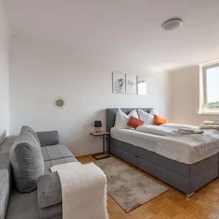 Tamliving Zentrum Luxus Parken Messe Wifi Traumaussicht Sunrise&sunset Apartment Graz